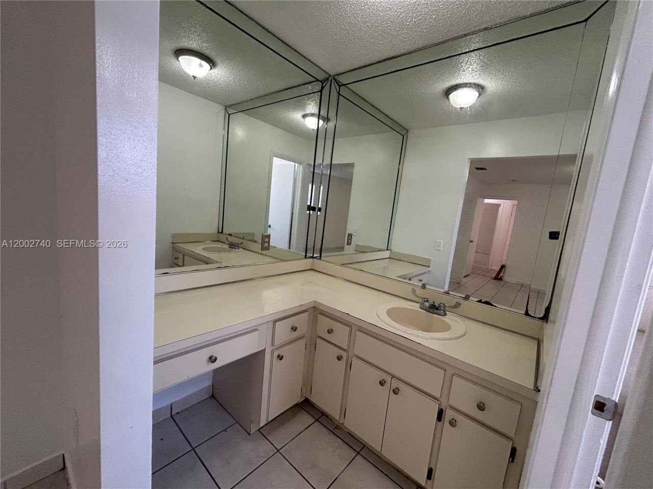 230 NW 51st Ave, Unit 230, Miami, FL 33126 Photo