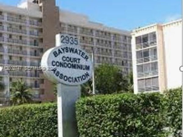 2935 NE 163rd St , Unit 4Q, North Miami Beach, FL 33160