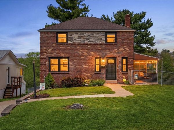 1652 Norsen Dr , Pittsburgh, PA 15243