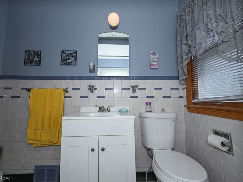 17812 Dalewood Avenue, Maple Heights, OH 44137 Photo 10