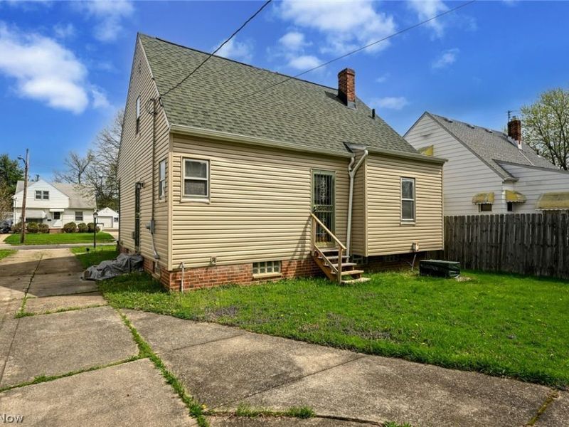 17812 Dalewood Avenue, Maple Heights, OH 44137 Photo 18