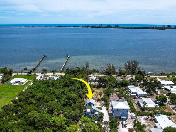 12000 Conklin Way, Jensen Beach, FL 34957