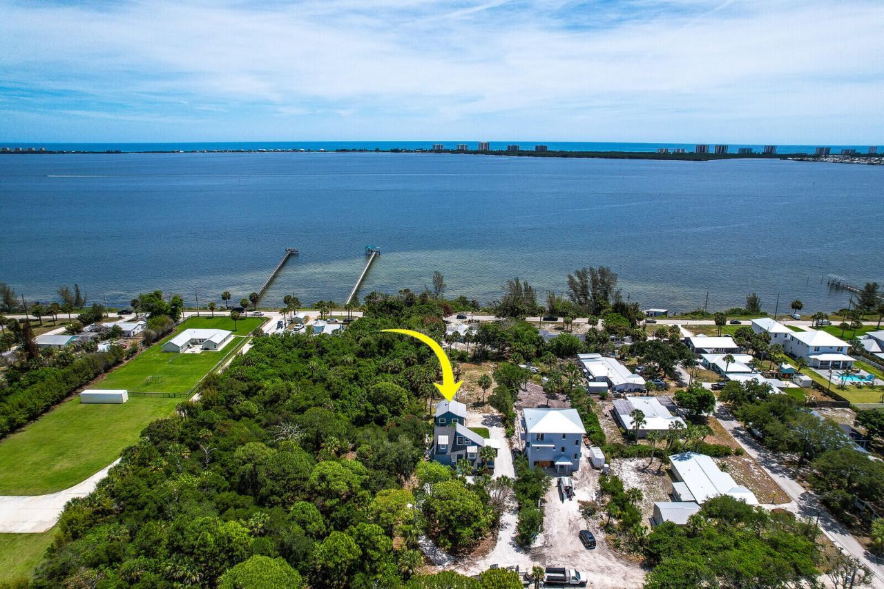 12000 Conklin Way, Jensen Beach, FL 34957 Photo