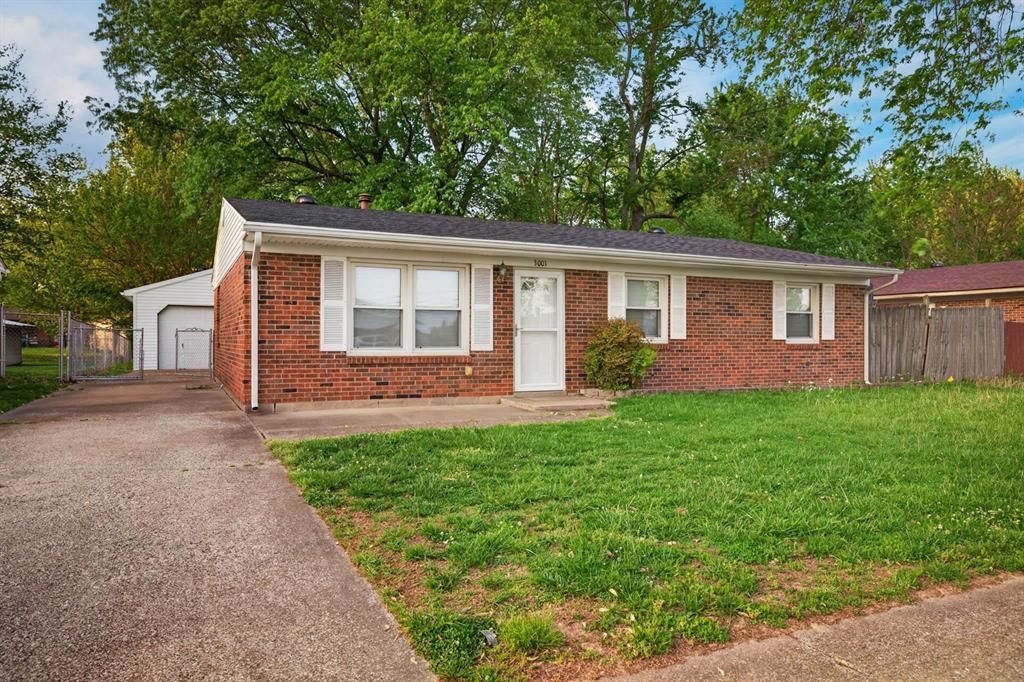 3001 E Yellowstone Dr, Owensboro, KY 42303 Main Photo