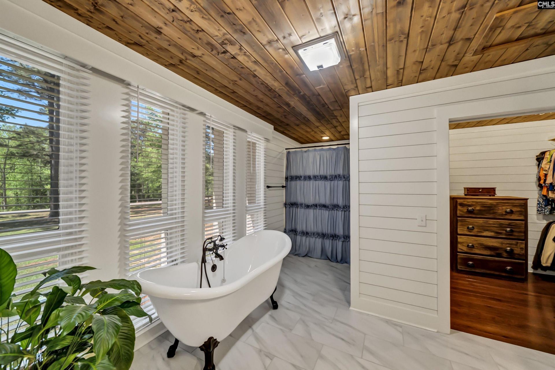 540 Little Creek Drive  Photo 23