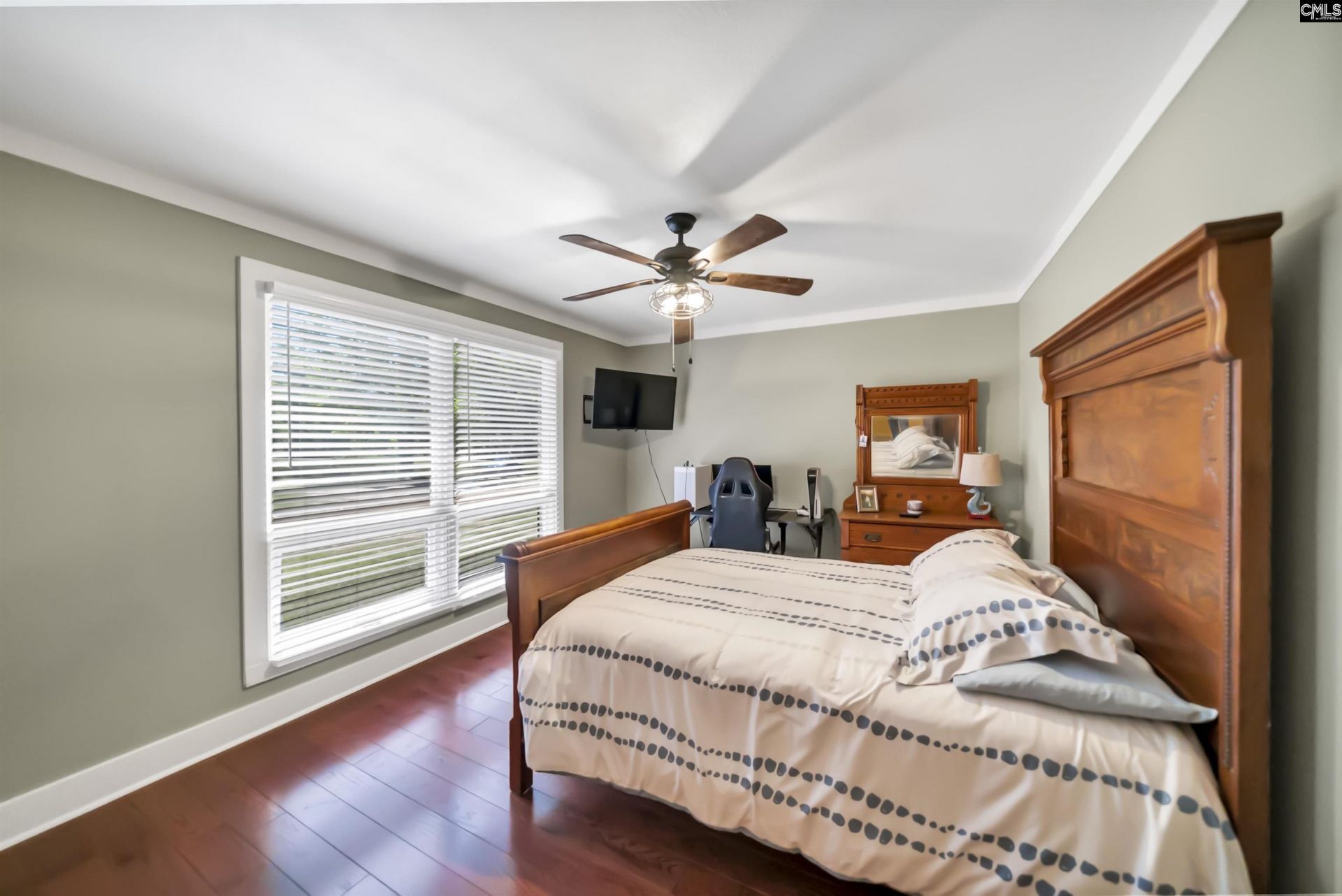 540 Little Creek Drive  Photo 34