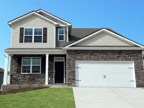 4228 Henslowe Rd, Columbia, TN 38401