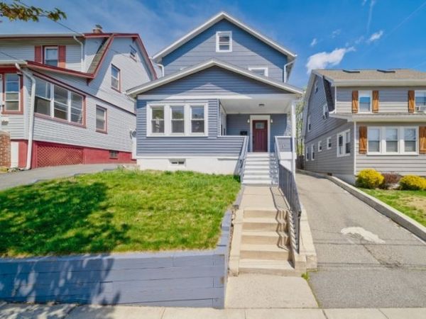 17 Erwin Pl, West Orange, NJ 07052