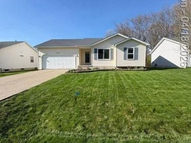 1227 Windsor Street, Grand Blanc Twp, MI 48507