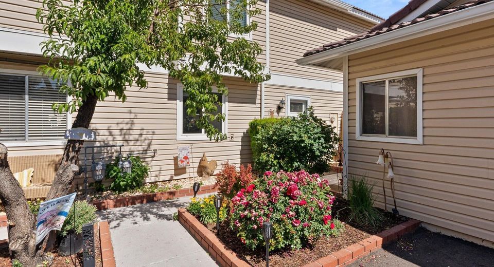 1122 Bradley Square, Sparks, NV 89434 Photo