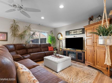 1122 Bradley Square, Sparks, NV 89434 Photo