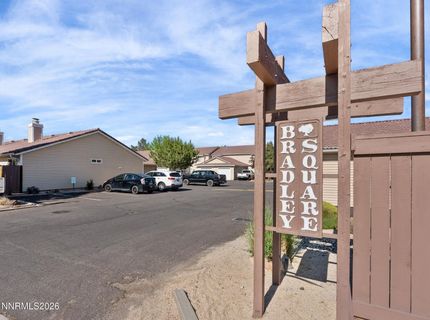 1122 Bradley Square, Sparks, NV 89434 Photo