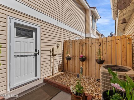 1122 Bradley Square, Sparks, NV 89434 Photo