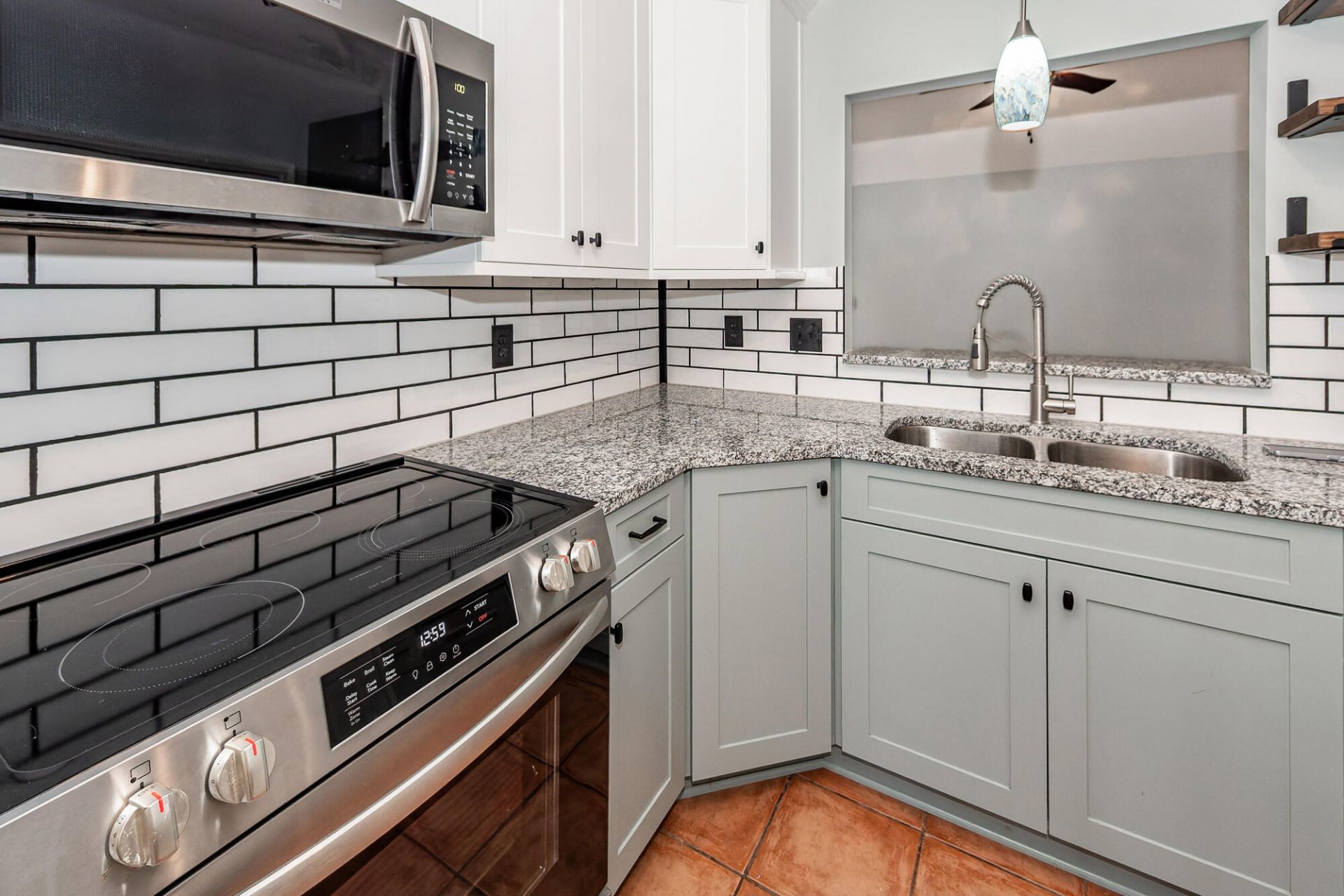 1333 Mapleton Avenue Photo 17