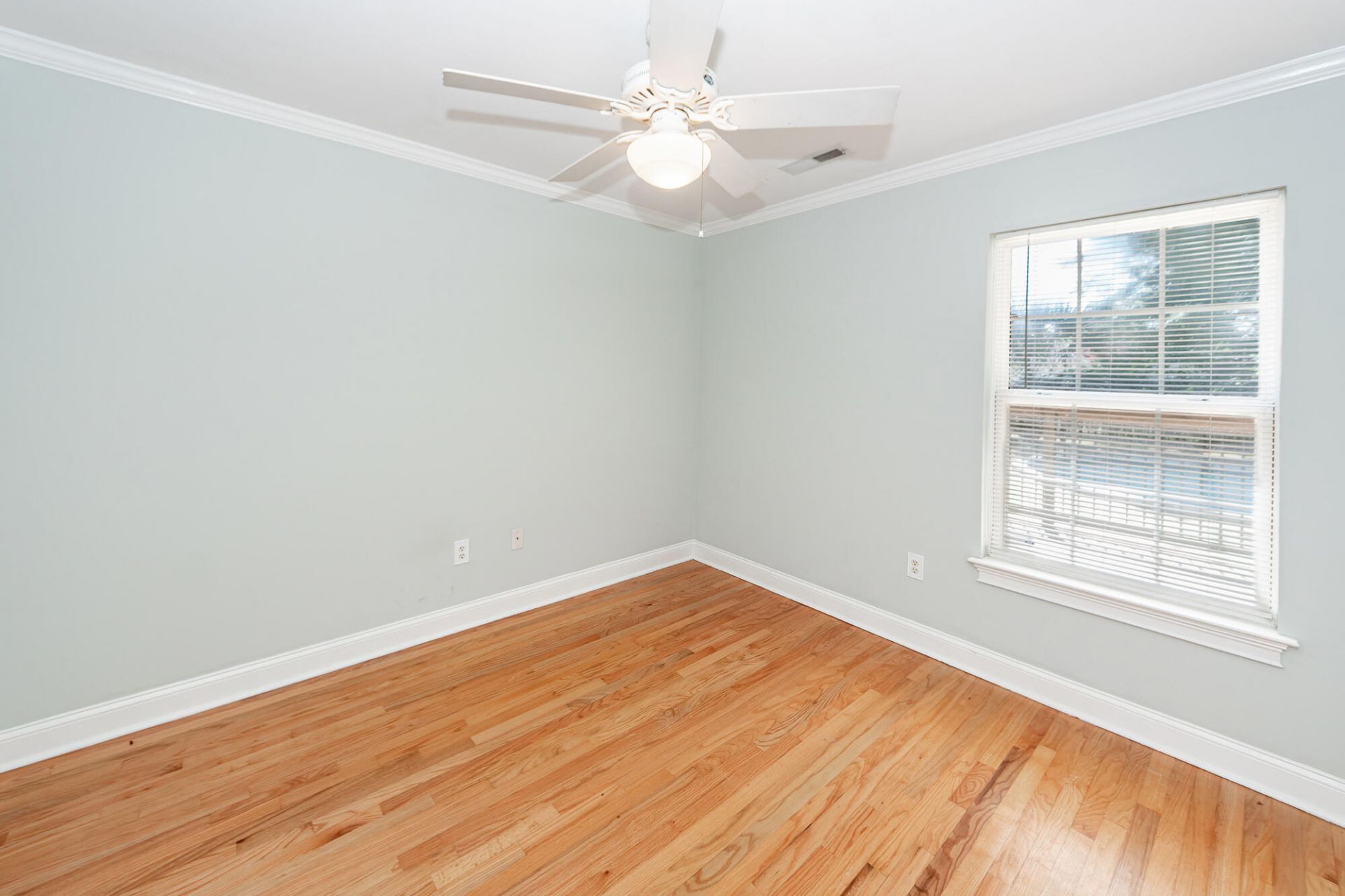 1333 Mapleton Avenue Photo 20