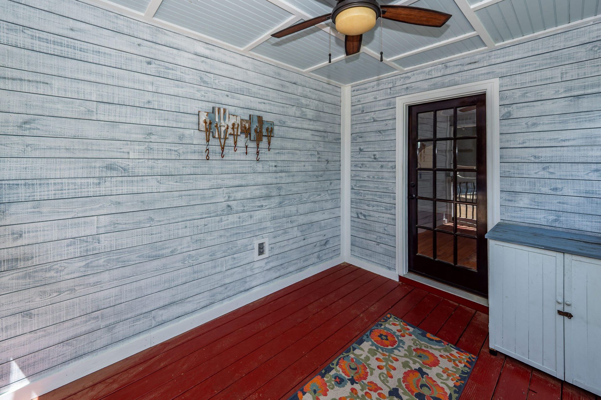 1333 Mapleton Avenue Photo 37