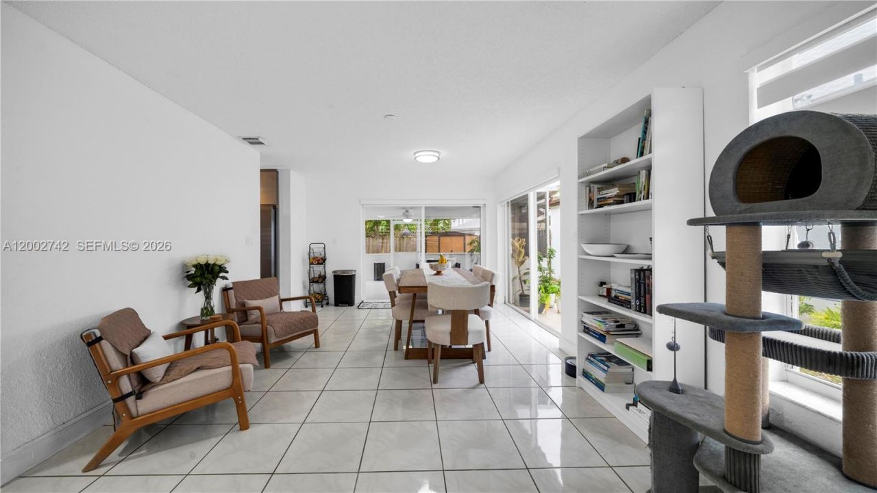 13918 SW 161st Ter, Miami, FL 33177 Photo