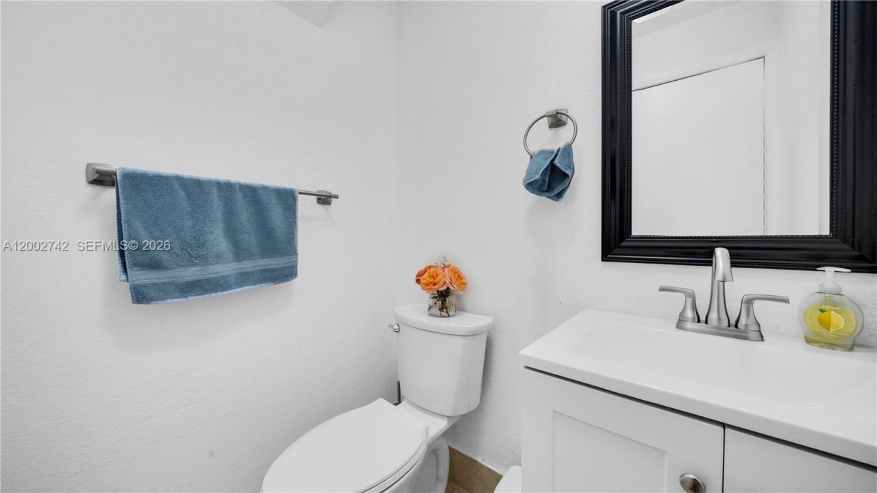 13918 SW 161st Ter, Miami, FL 33177 Photo