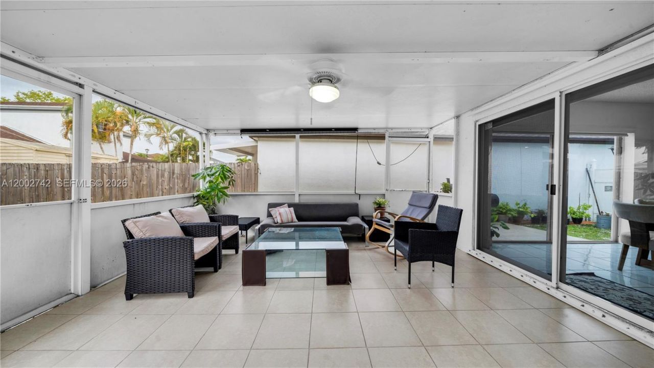 13918 SW 161st Ter, Miami, FL 33177 Photo