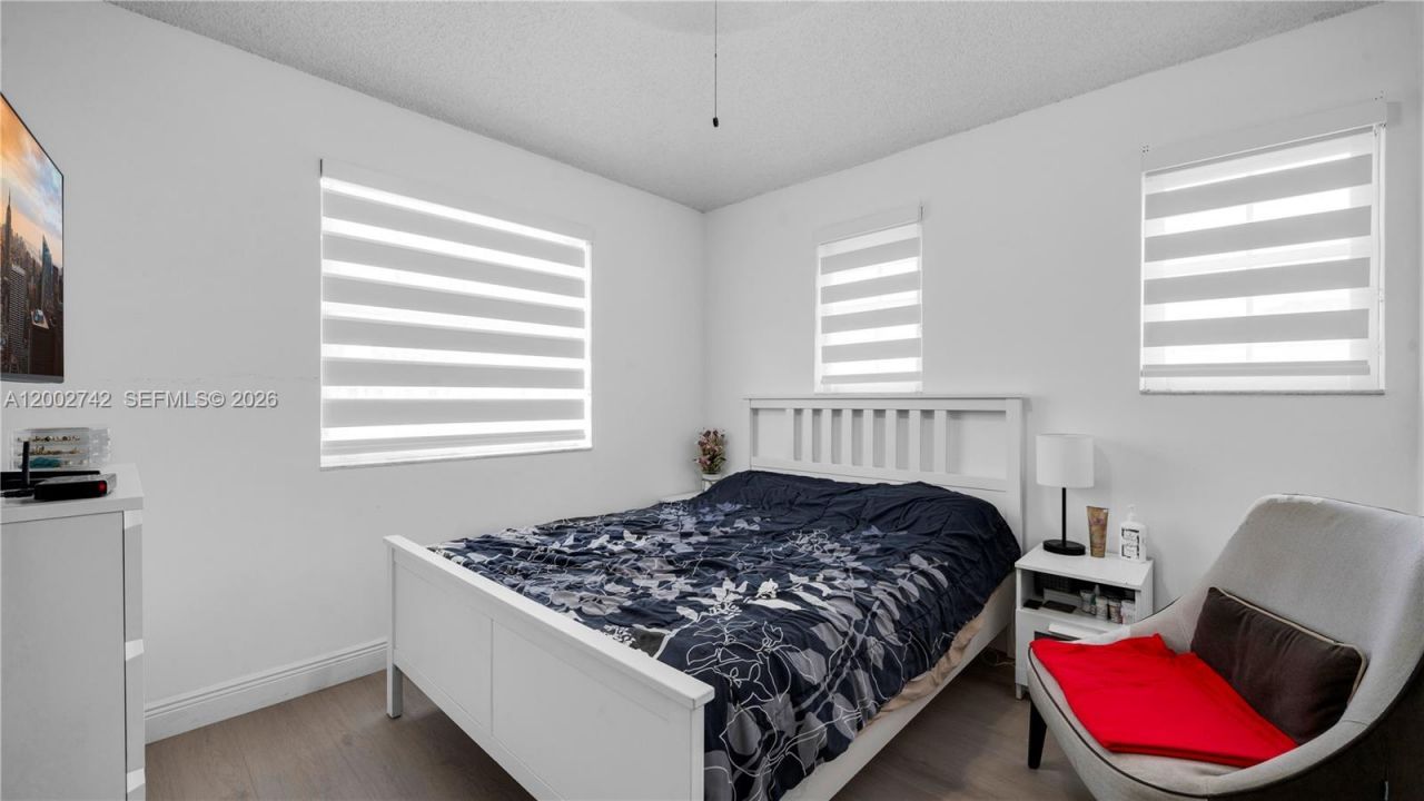 13918 SW 161st Ter, Miami, FL 33177 Photo