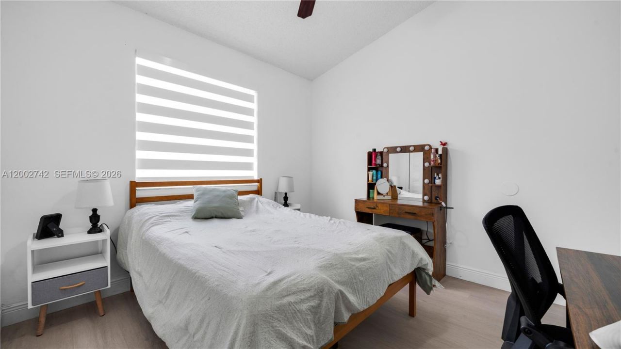 13918 SW 161st Ter, Miami, FL 33177 Photo