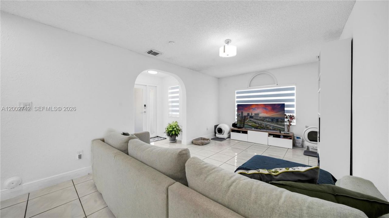 13918 SW 161st Ter, Miami, FL 33177 Photo