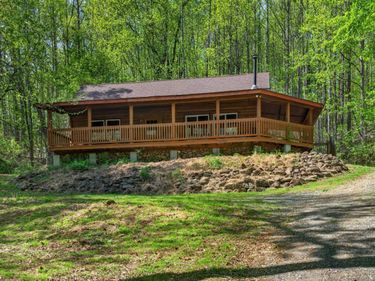 1539 Wheats Valley Road, Bedford, VA 24523