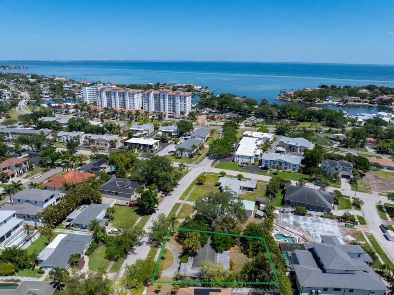 459 Bayview Drive Ne, Saint Petersburg, FL 33704 Photo