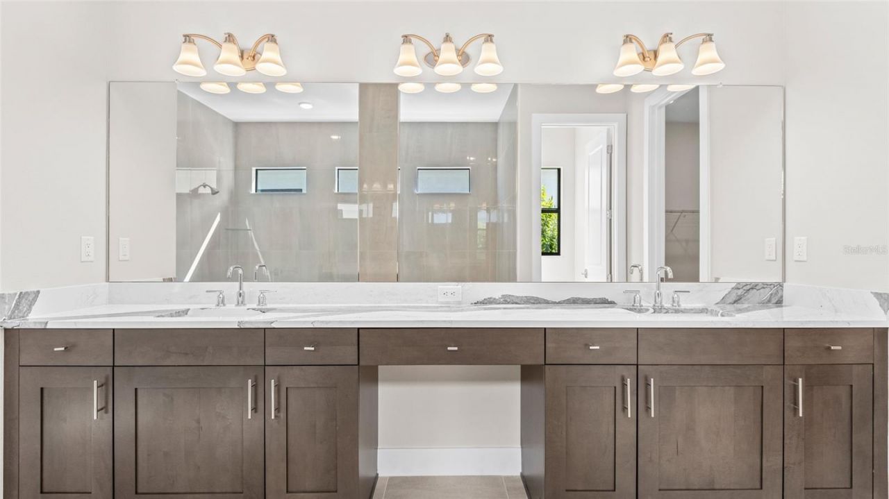 18225 Cresswind Terrace, Lakewood Ranch, FL 34211 Photo