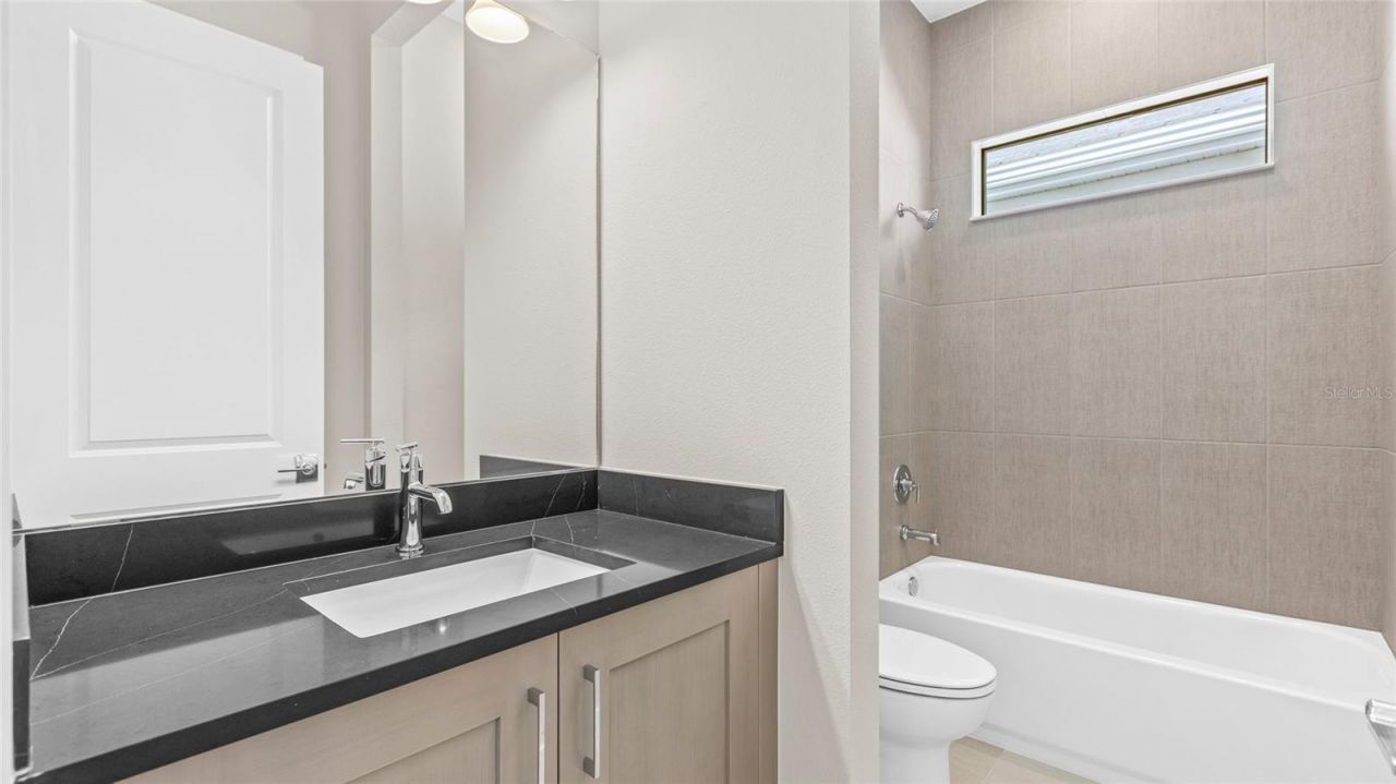 18225 Cresswind Terrace, Lakewood Ranch, FL 34211 Photo