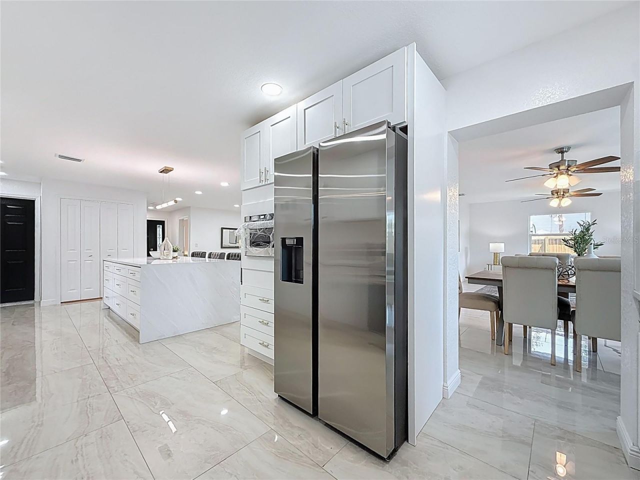 910 Alcazar Way S, Saint Petersburg, FL 33705 Photo