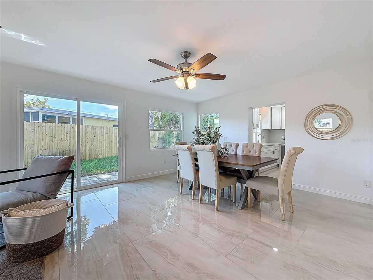 910 Alcazar Way S, Saint Petersburg, FL 33705 Photo
