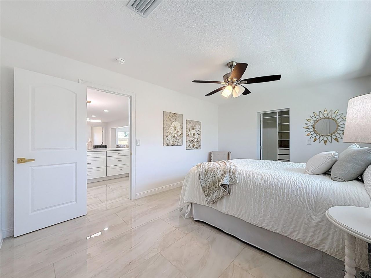910 Alcazar Way S, Saint Petersburg, FL 33705 Photo