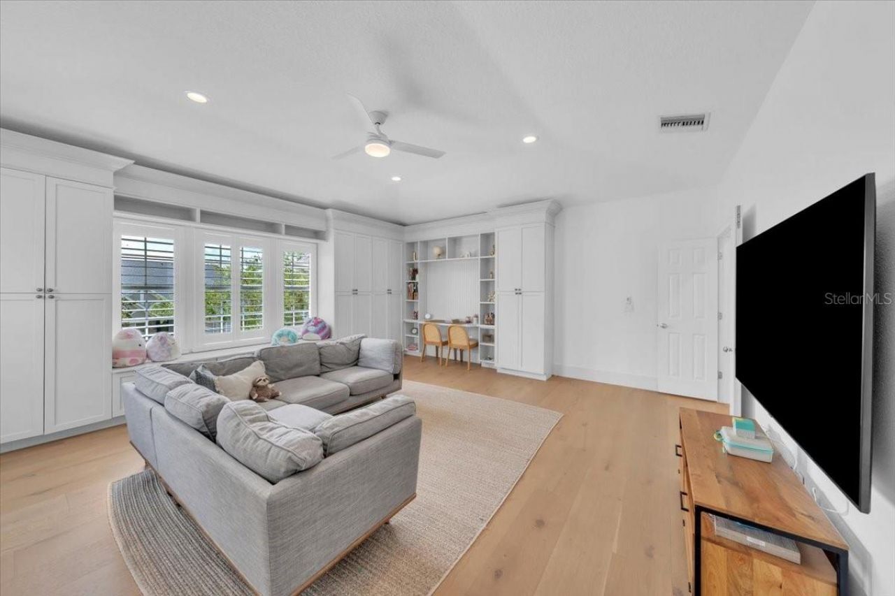 14639 Chatsworth Manor Circle, Tampa, FL 33626 Photo