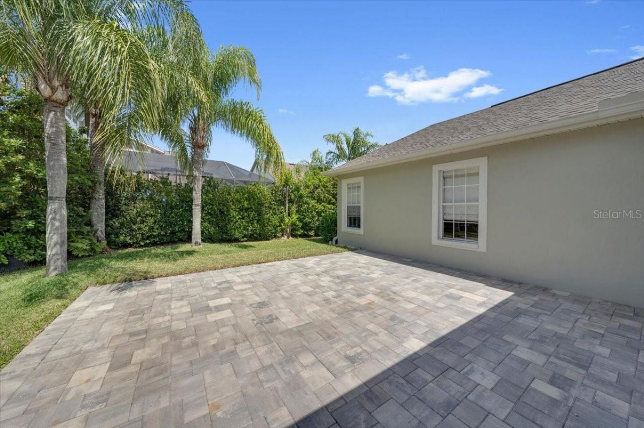 14639 Chatsworth Manor Circle, Tampa, FL 33626 Photo