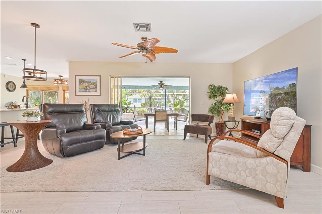 1910 Oak Dr, Alva, FL 33920 Photo