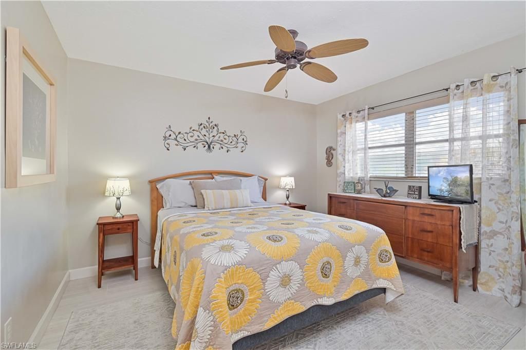 1910 Oak Dr, Alva, FL 33920 Photo