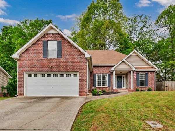 1604 Cedar Springs Cir, Clarksville, TN 37042