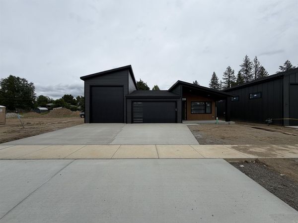 11005 E 36TH Dr, Spokane Valley, WA 99206
