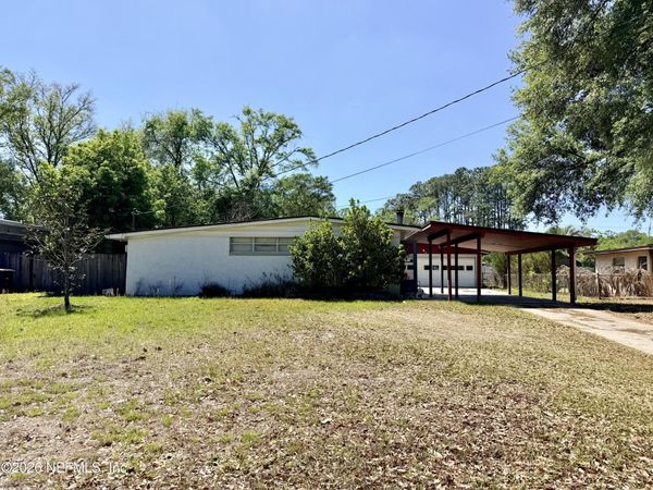 1832 GABIN Road, Jacksonville, FL 32221