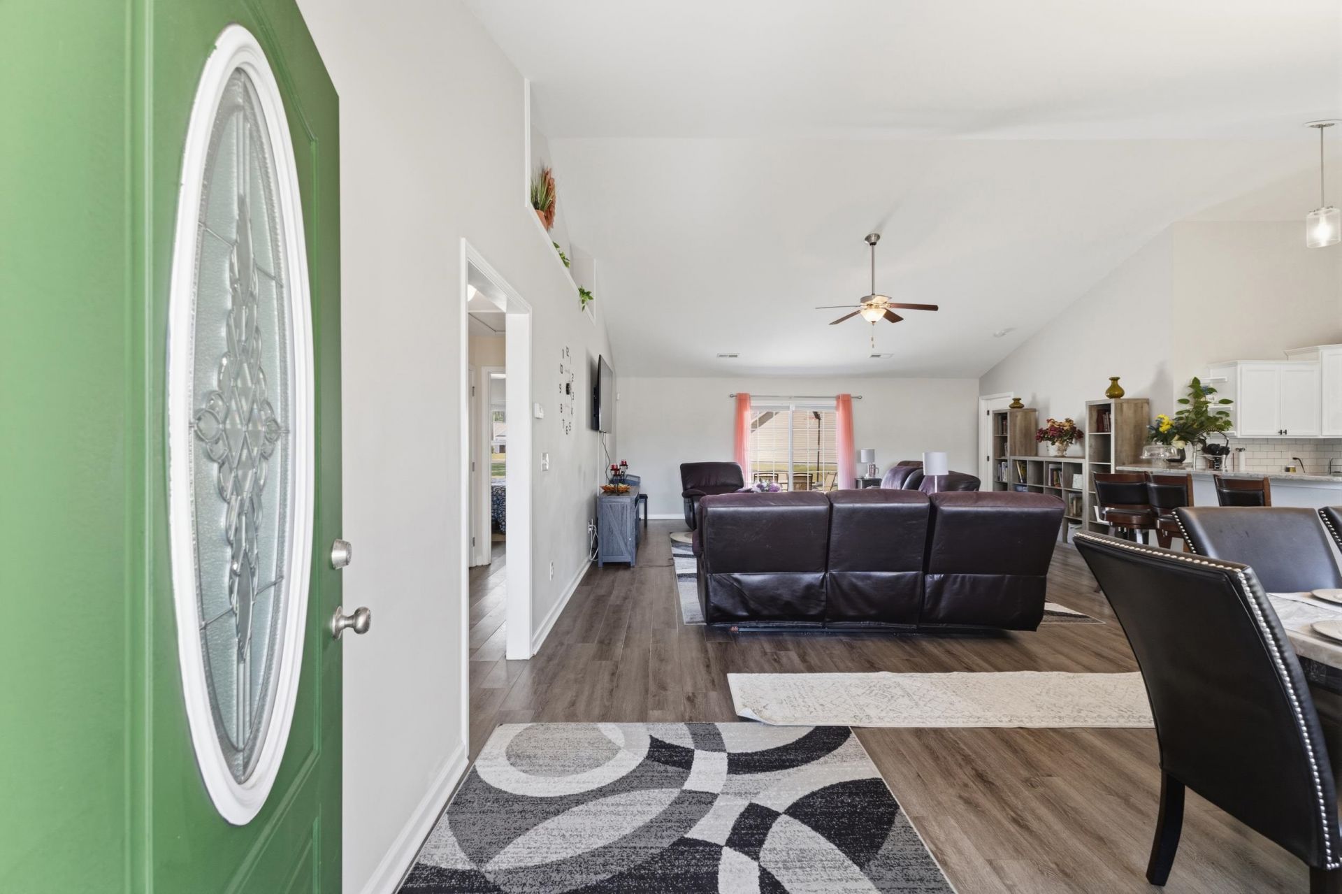 9 Rolling Oak Dr.  Photo 4