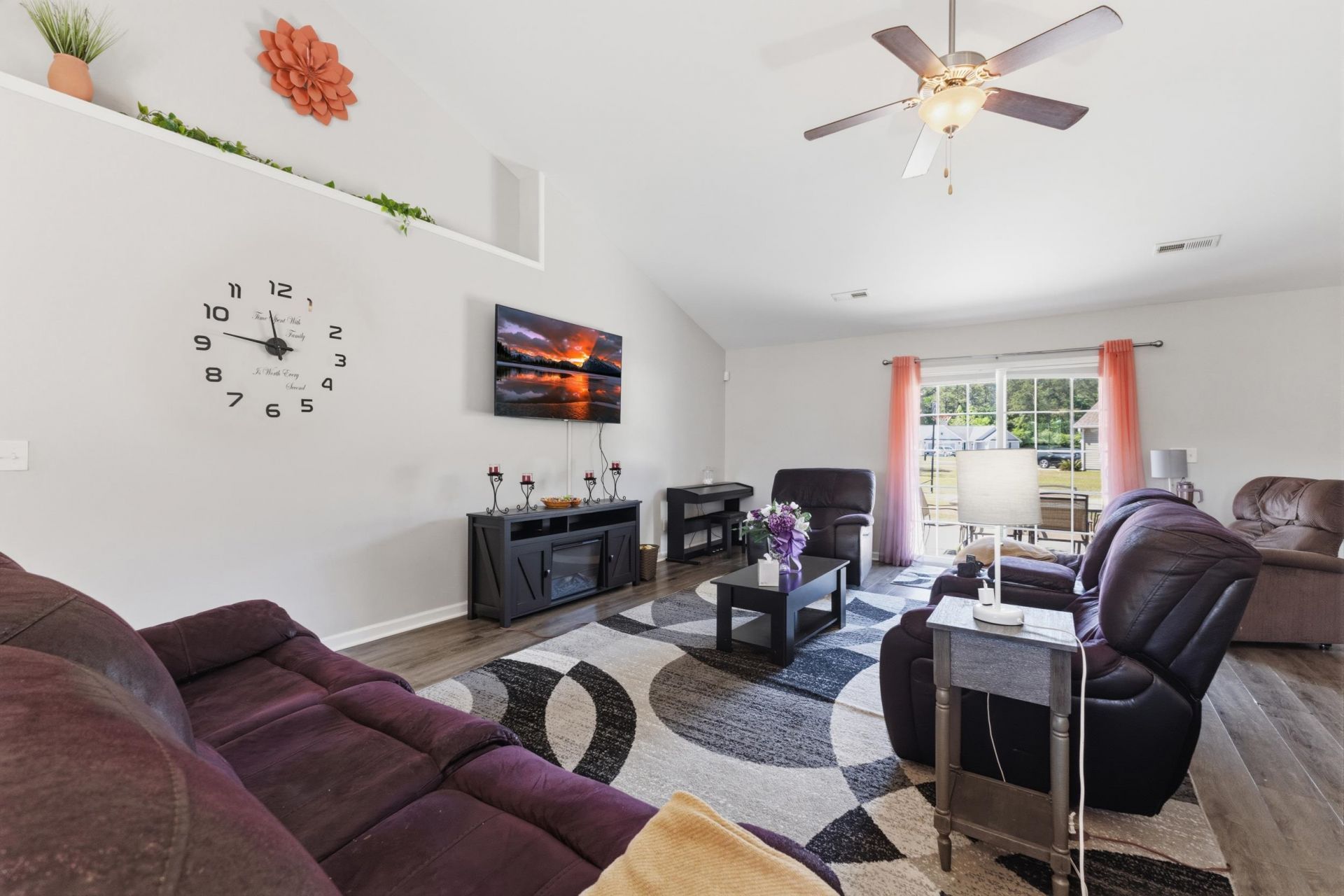 9 Rolling Oak Dr.  Photo 9