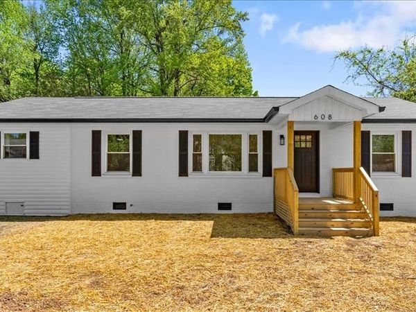 608 Winstead Street , Reidsville, NC 27320