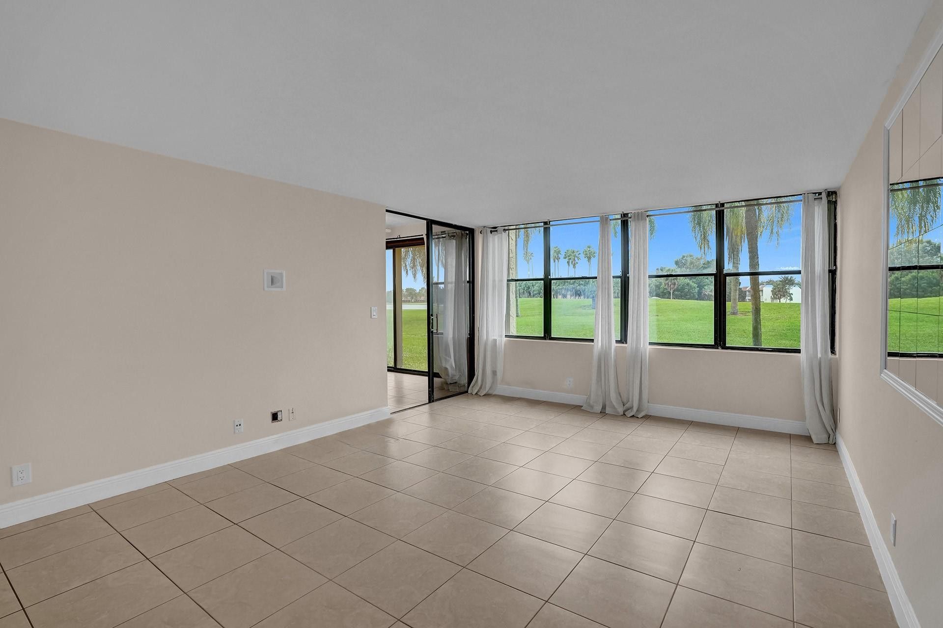 16300 Golf Club Road, Unit 109, Weston, FL 33326 Photo