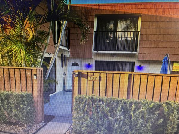 107 Buttonwood Lane, Unit 107, Boynton Beach, FL 33436