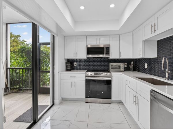 6815 Willow Wood Drive, Unit 4012, Boca Raton, FL 33434