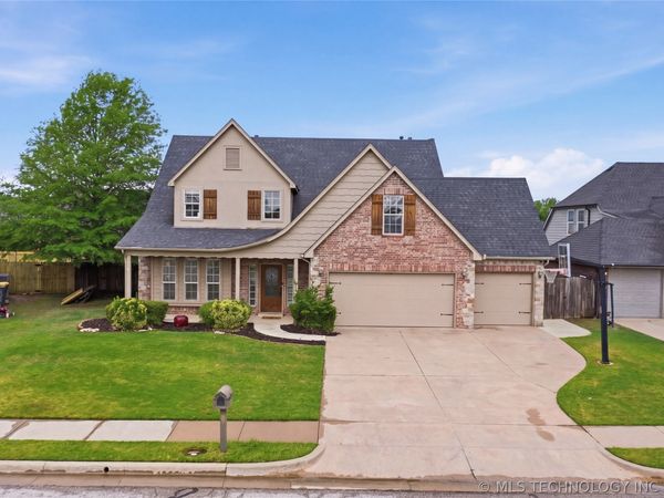 11724 S Vine Place , Jenks, OK 74037