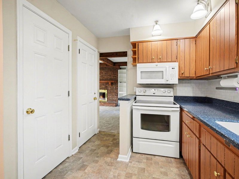 2464 Cecilia Drive, Villa Hills, KY 41017 Photo 5