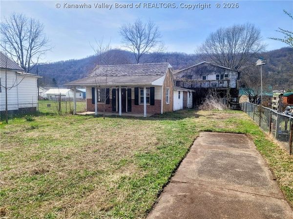5609 Church Drive, Charleston, WV 25306