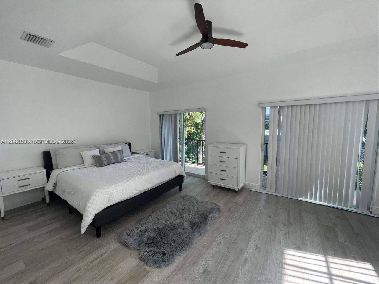 3450-3470 NW 17th Ter, Oakland Park, FL 33309 Photo